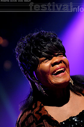 Koko Taylor & Her Blues Machine op Moulin Blues 2008 foto