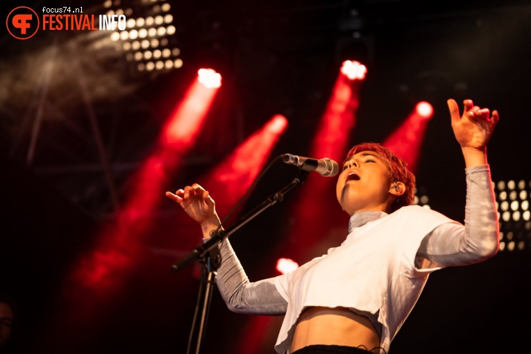 Miya Folick op Best Kept Secret 2019 - vrijdag 31 mei foto