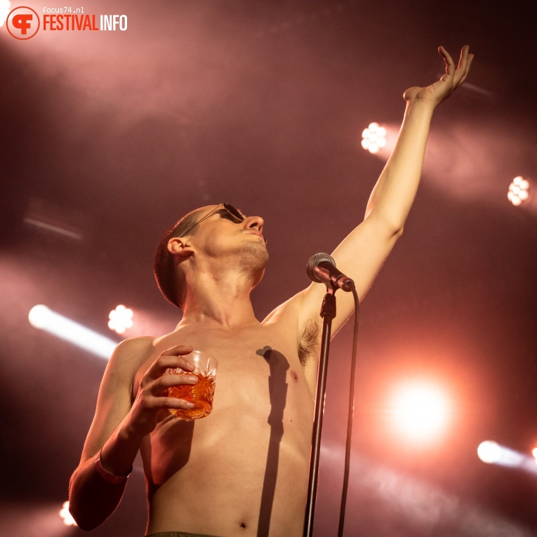 Fat White Family op Best Kept Secret 2019 - zaterdag 1 juni foto