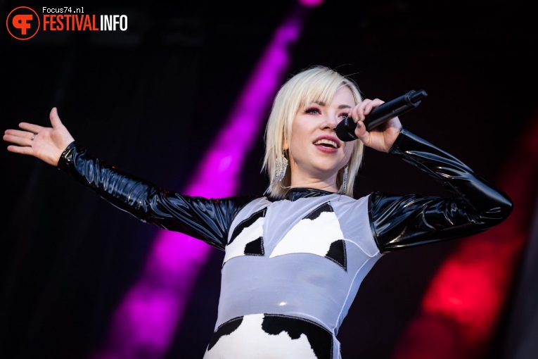 Carly Rae Jepsen op Best Kept Secret 2019 - zondag 2 juni foto