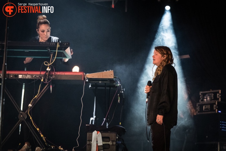 Kate Tempest op Best Kept Secret 2019 - zondag 2 juni foto