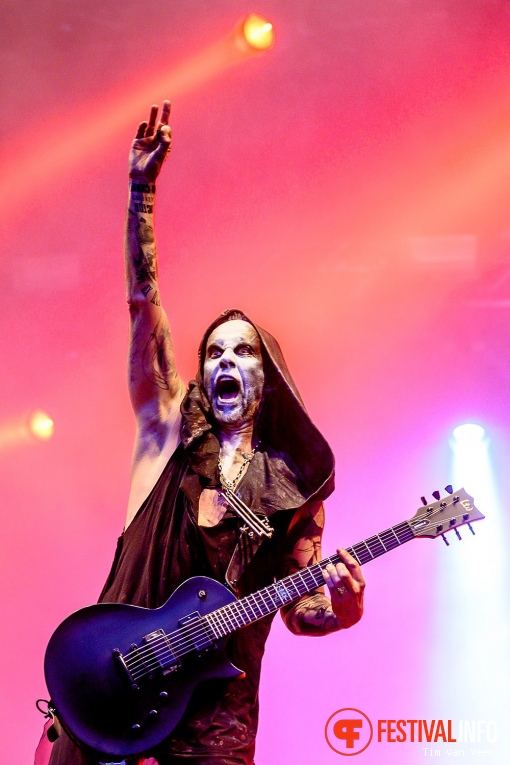 Behemoth op Fortarock 2019 Zaterdag foto