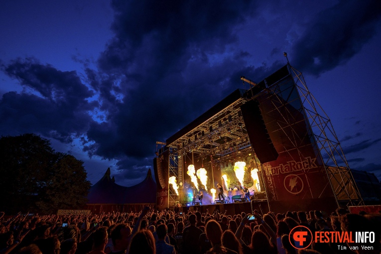 Amon Amarth op FortaRock 2019, Zondag foto