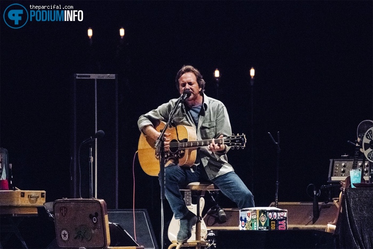 Eddie Vedder op Eddie Vedder - 09/06 - AFAS Live foto