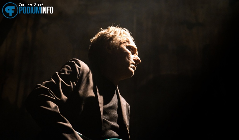The Good, The Bad & The Queen op The Good, The Bad & The Queen - 06/06 - Paradiso foto