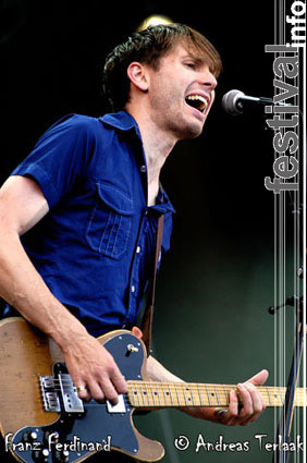 Franz Ferdinand op Pinkpop 2004 ma foto