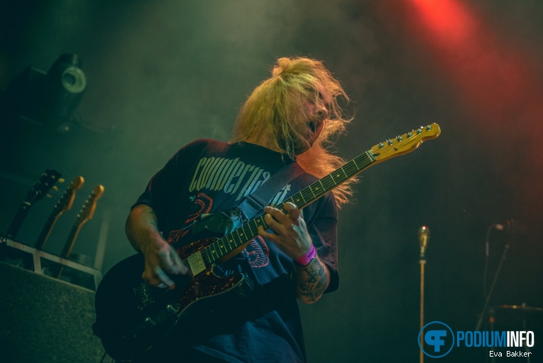 Holding Absence op Underoath - 06/06 - Dynamo foto