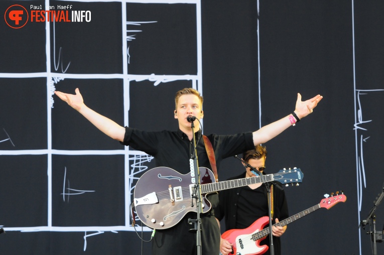 George Ezra op Pinkpop 2019 - Zaterdag foto