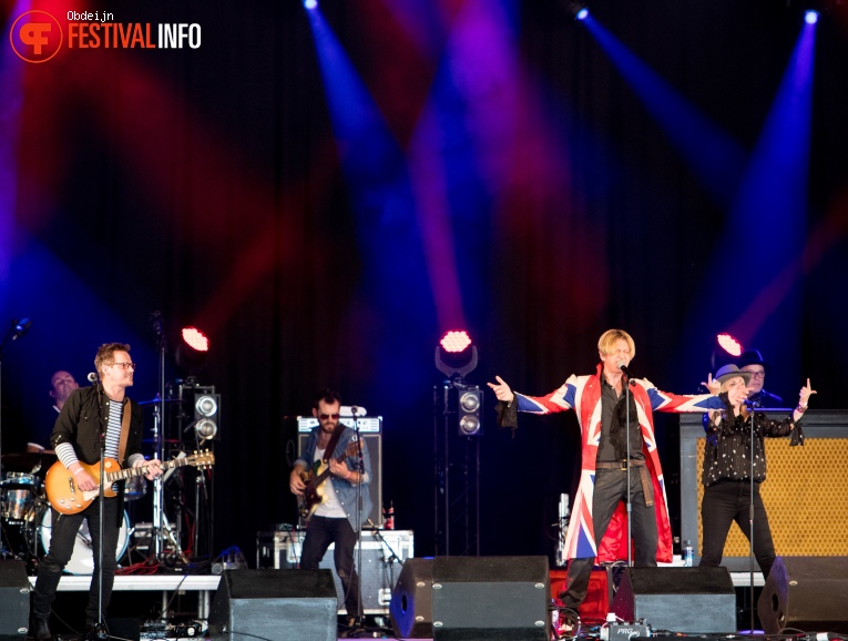 Foto The Bowie Collective op Hello Festival 2019