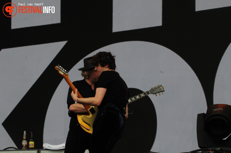 The Kooks op Pinkpop 2019 - Zondag foto