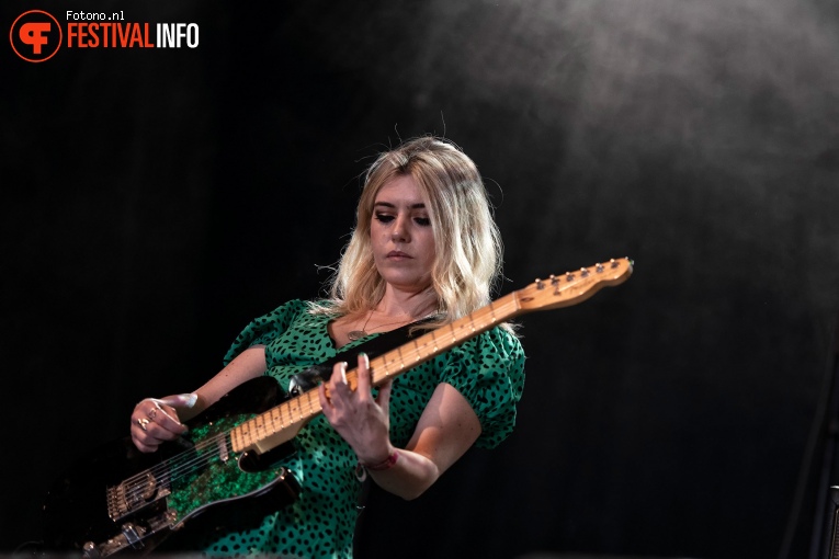 Blood Red Shoes op Pinkpop 2019 - Zondag foto