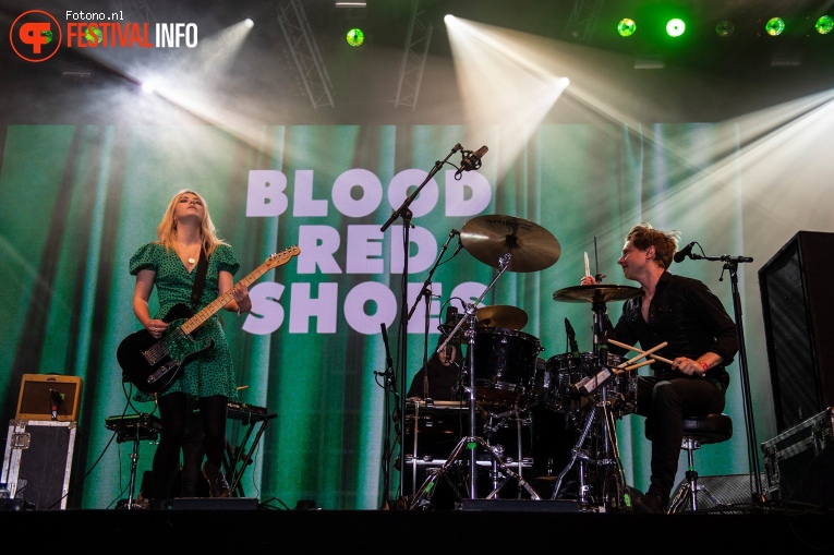 Blood Red Shoes op Pinkpop 2019 - Zondag foto