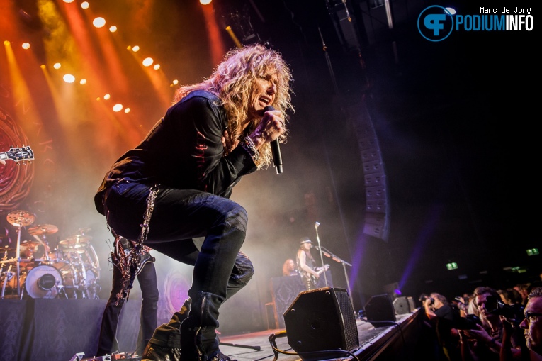Foto Whitesnake op Whitesnake - 12/06 - 013