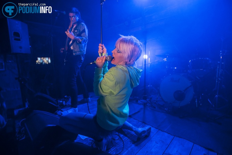 Amyl and The Sniffers op Amyl and The Sniffers - 14/06 - De Nijverheid foto