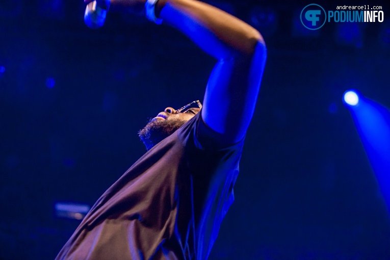 Maître Gims op Maître Gims - 17/06 - TivoliVredenburg foto