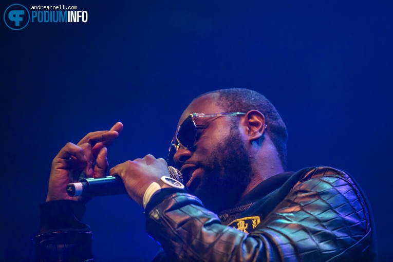 Maître Gims op Maître Gims - 17/06 - TivoliVredenburg foto