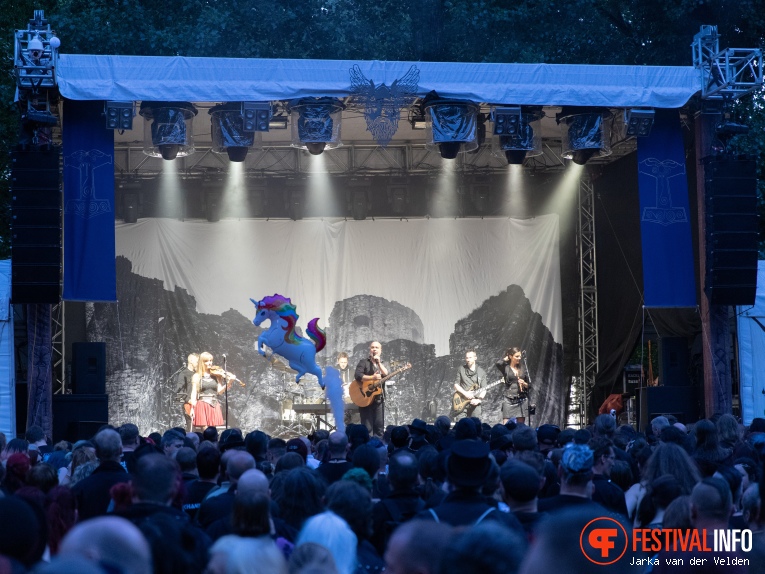 Schandmaul op Wave Gotik Treffen 2019 foto