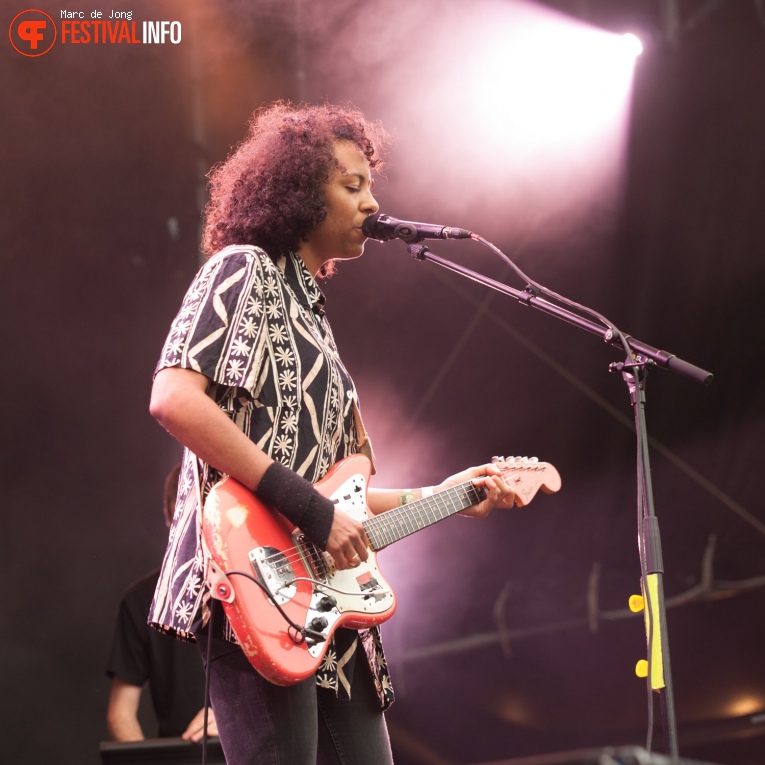 Nana Adjoa op Wantijpop 2019 foto