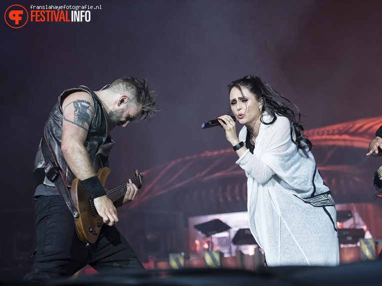 Within Temptation op Graspop Metal Meeting 2019 - Vrijdag foto