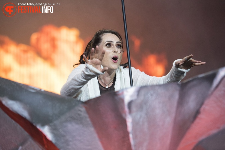 Within Temptation op Graspop Metal Meeting 2019 - Vrijdag foto