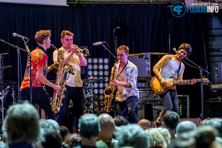 Trapdoor Social op The B-52s - 23/06 - Paradiso foto