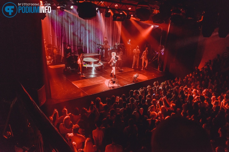 Zara Larsson op Zara Larsson - 26/06 - Melkweg foto