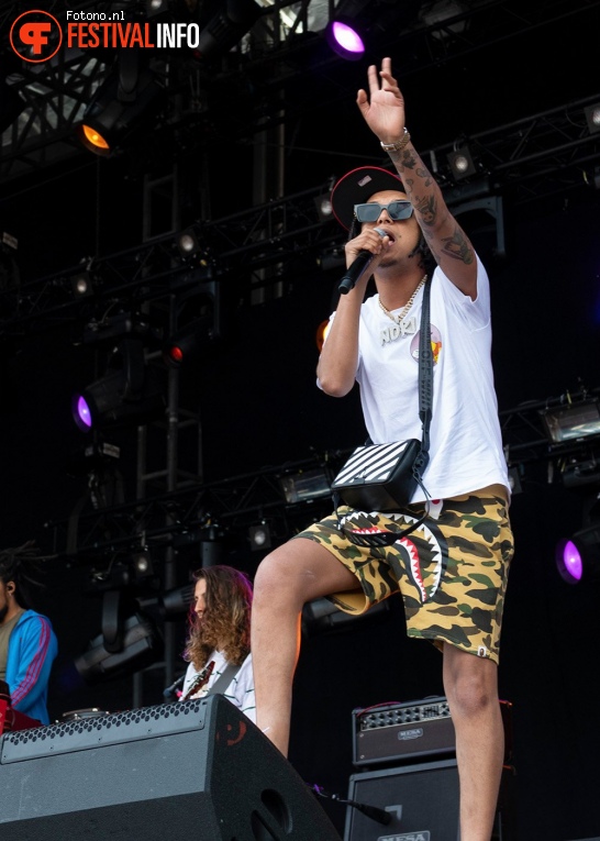 Ronnie Flex & Deuxperience Band op Stadspark Live 2019 foto