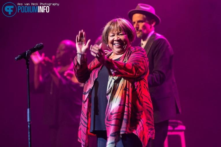 Mavis Staples op Mavis Staples - 27/06 - Koninklijk Theater Carré foto