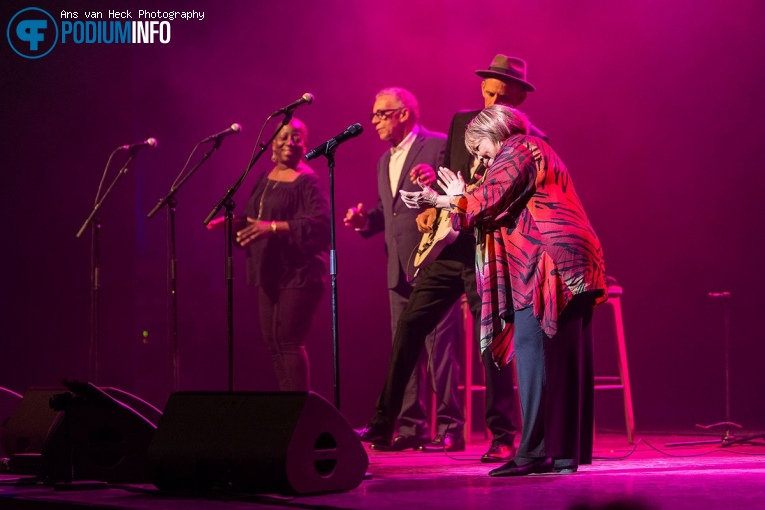 Mavis Staples op Mavis Staples - 27/06 - Koninklijk Theater Carré foto