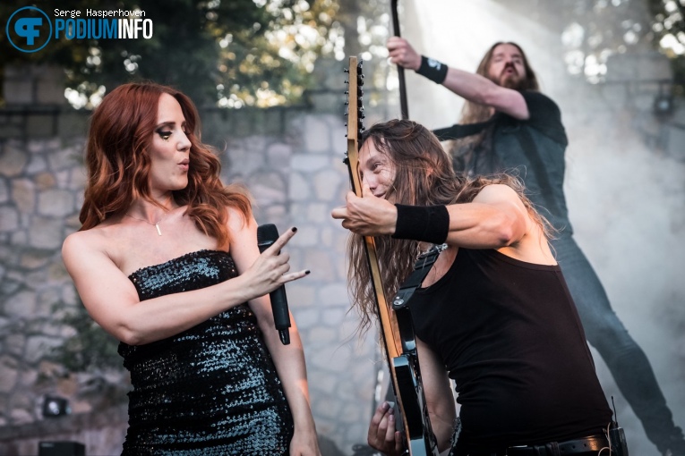 Epica op Epica - 29/06 - Metropool Open Air foto