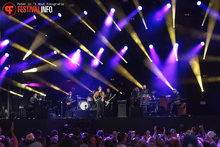 Guus Meeuwis op Concert at Sea 2019 donderdag foto