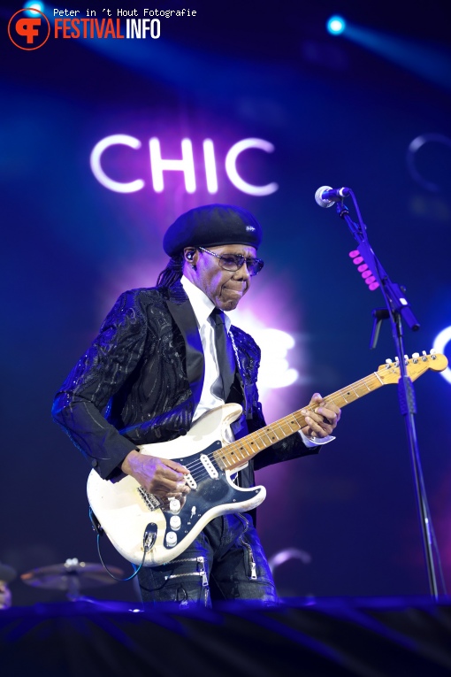 Nile Rodgers & Chic op Concert at Sea 2019 Vrijdag foto