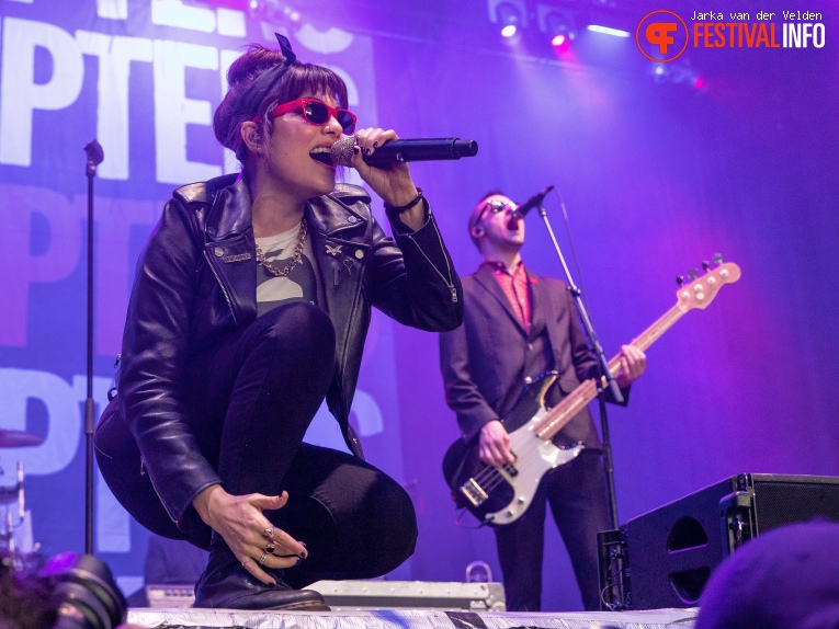 The Interrupters op Jera On Air 2019 - Vrijdag foto