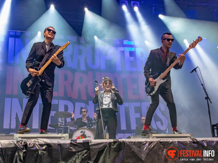 The Interrupters op Jera On Air 2019 - Vrijdag foto