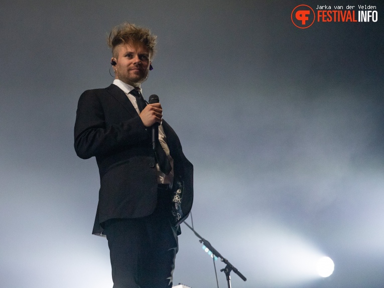 Enter Shikari op Jera On Air 2019 - Vrijdag foto