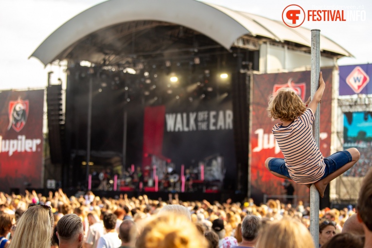 Walk off the Earth op Parkpop 2019 foto