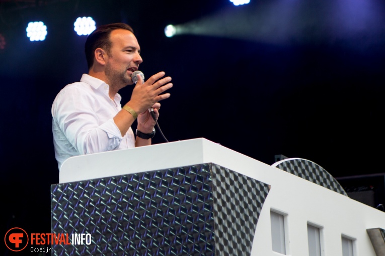 Gerard Ekdom op Fields of Joy Festival 2019 foto