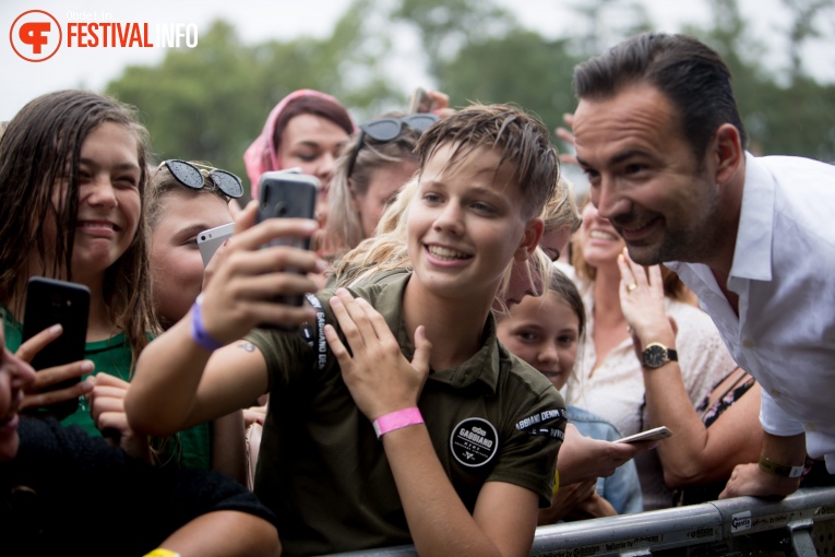 Gerard Ekdom op Fields of Joy Festival 2019 foto