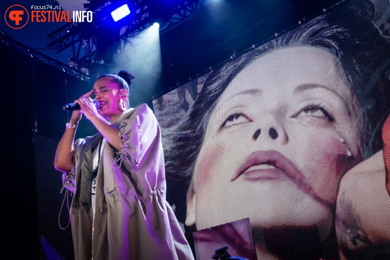 Neneh Cherry op Down the Rabbit Hole 2019 - vrijdag foto