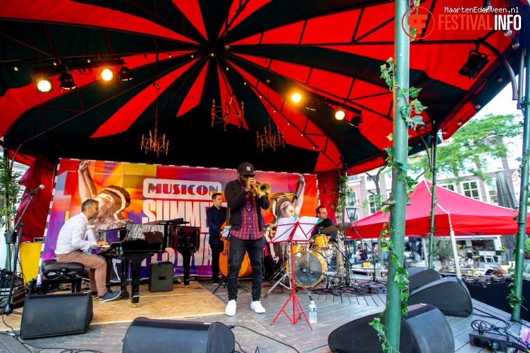 Georgios Tsolis Trio op Summertime Festival 2019 foto