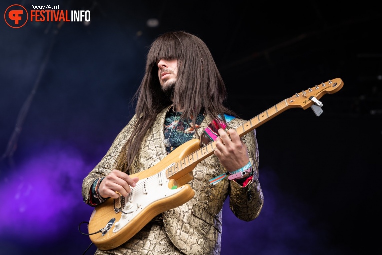 Khruangbin op Down The Rabbit Hole 2019 - zondag foto