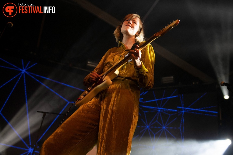 Amber Arcades op Down The Rabbit Hole 2019 - zondag foto