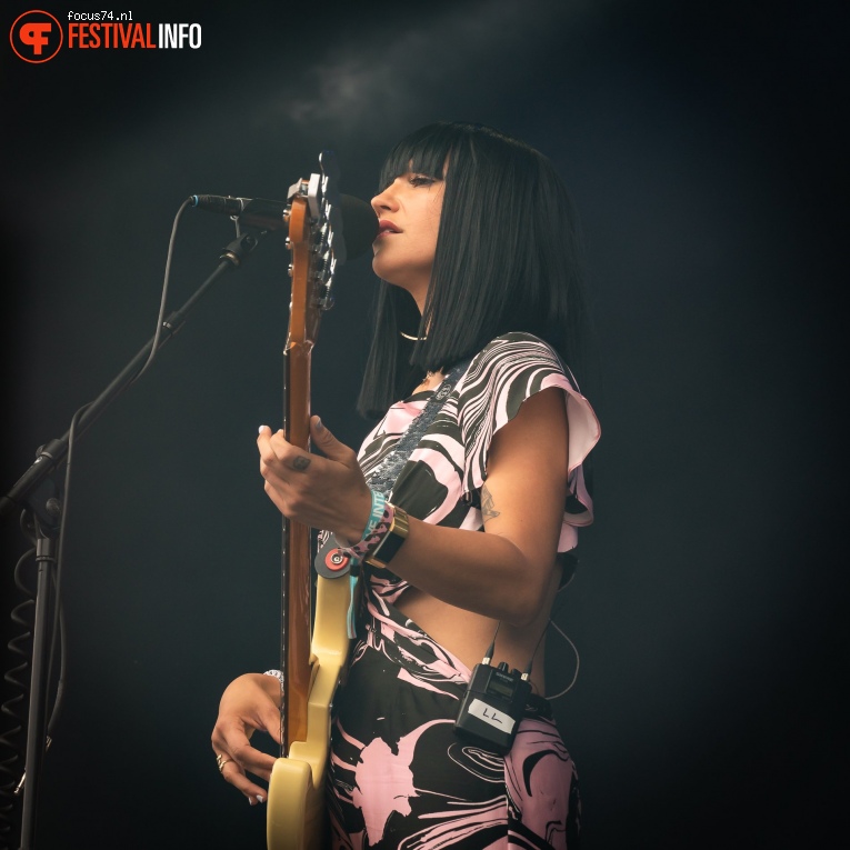 Khruangbin op Down The Rabbit Hole 2019 - zondag foto