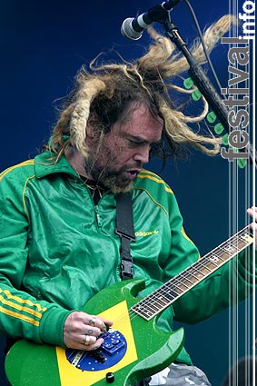 Soulfly op Dynamo Open Air 2004 foto