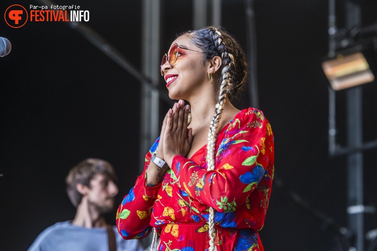 Hollie Cook op Werfpop 2019 foto