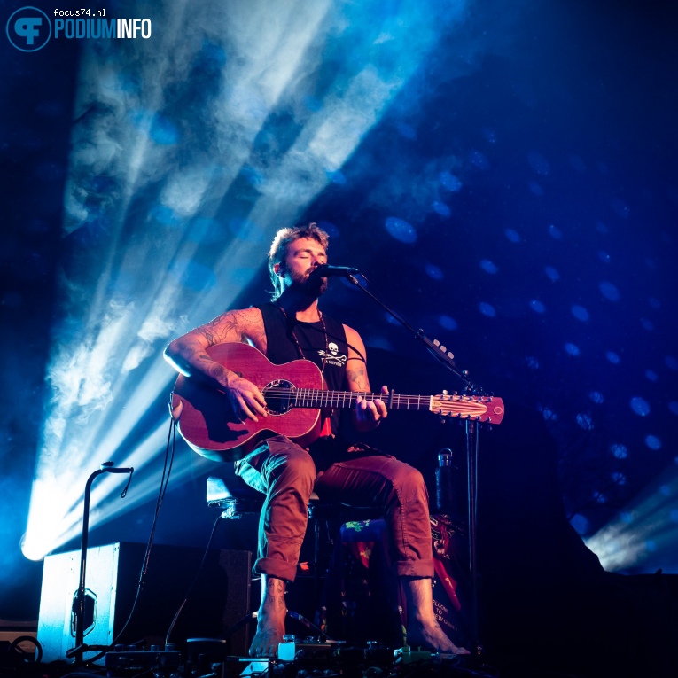 Xavier Rudd op Xavier Rudd - 14/07 - TivoliVredenburg foto