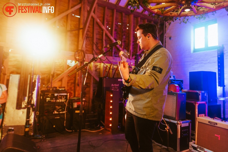 Declan J Donovan op Barn on the Farm 2019 - Donderdag foto