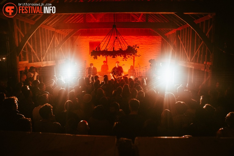 Gavin James op Barn on the Farm 2019 - Donderdag foto