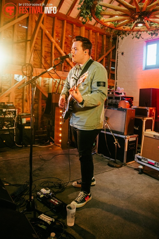 Declan J Donovan op Barn on the Farm 2019 - Donderdag foto