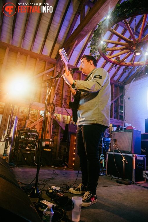 Declan J Donovan op Barn on the Farm 2019 - Donderdag foto